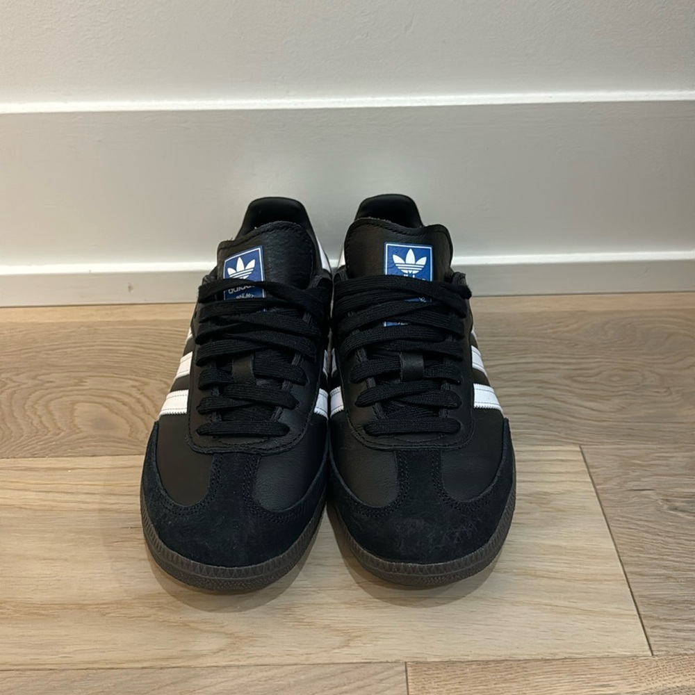 Adidas Black Sambas